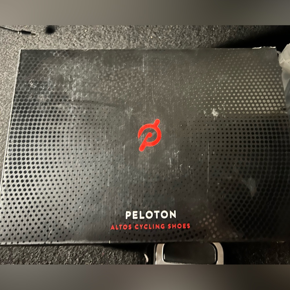 *SOLD* Peloton Black Cycling Shoes